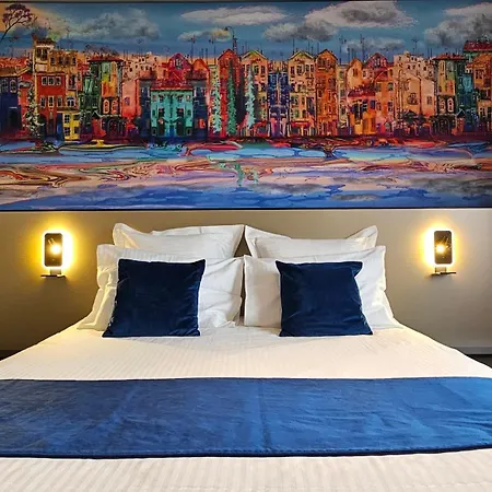 Elberg & 2* Mouscron