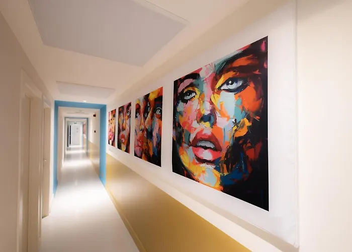 Elberg & Apartmanhotel Mouscron